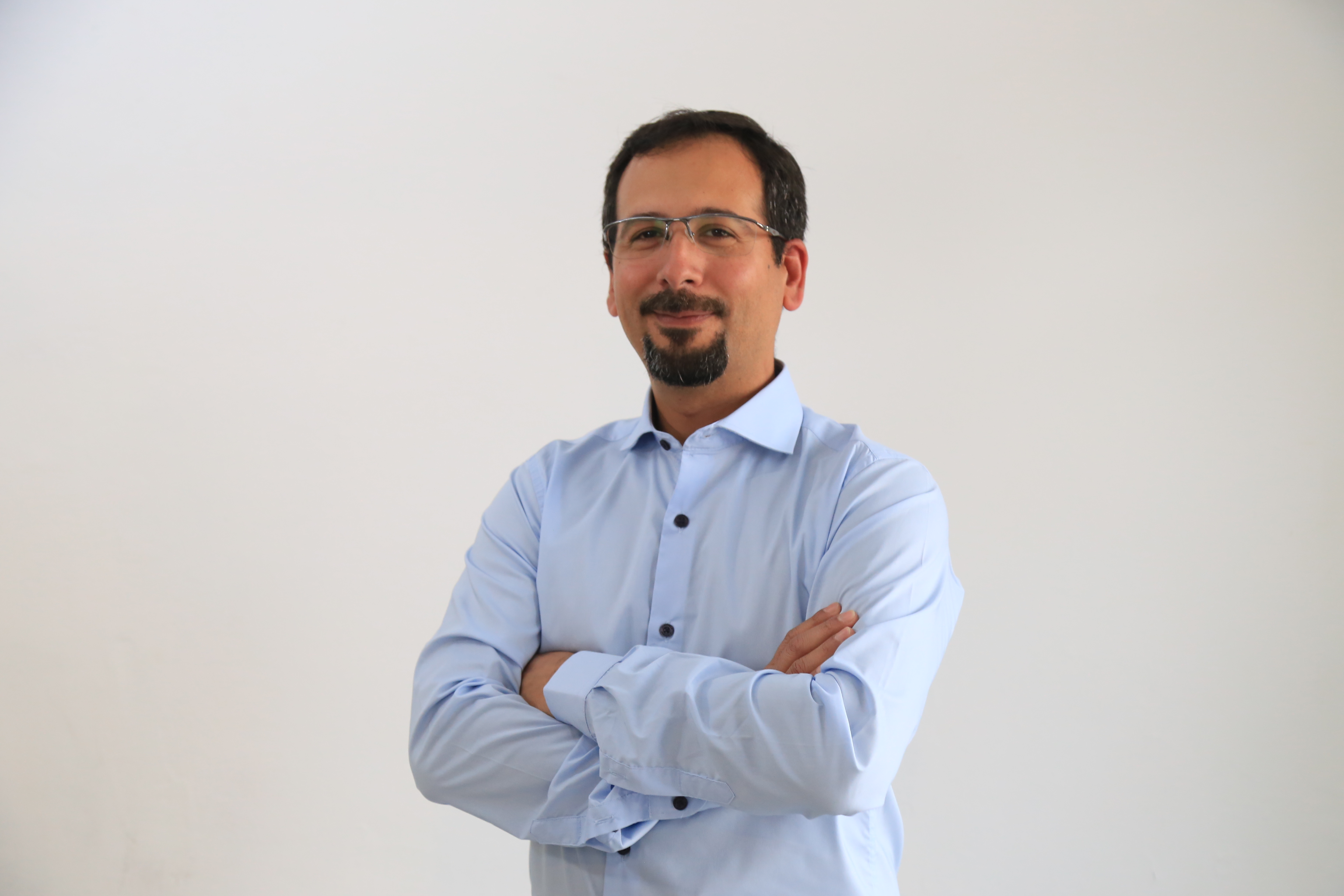 Dr. Gastón R. Villanova - Abogado